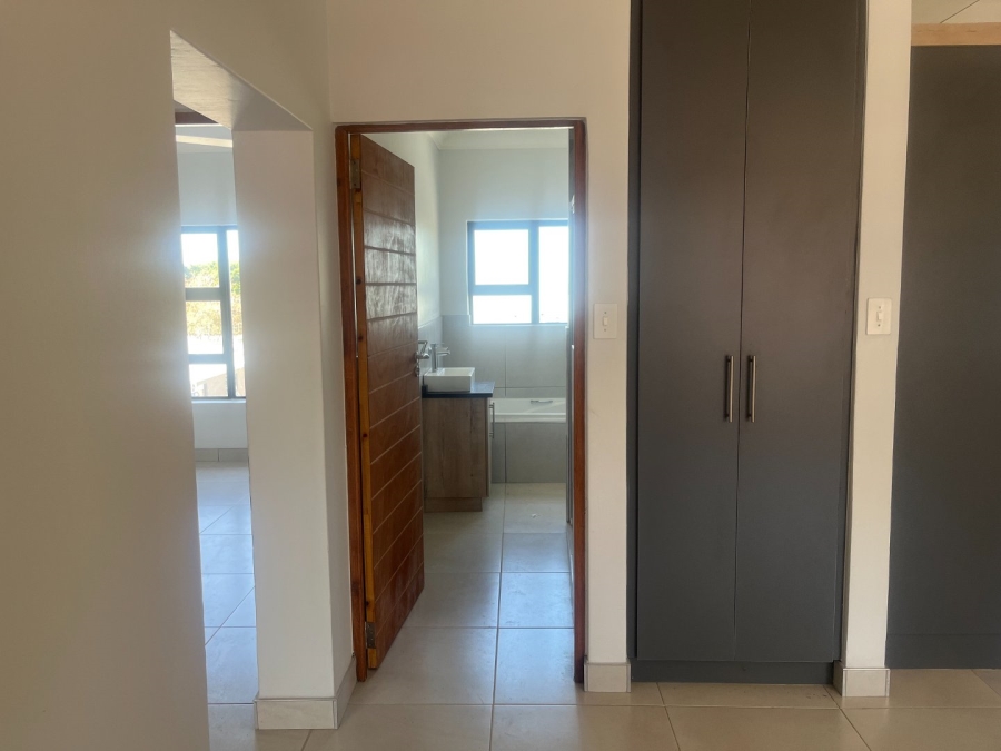 2 Bedroom Property for Sale in Fauna Park Limpopo