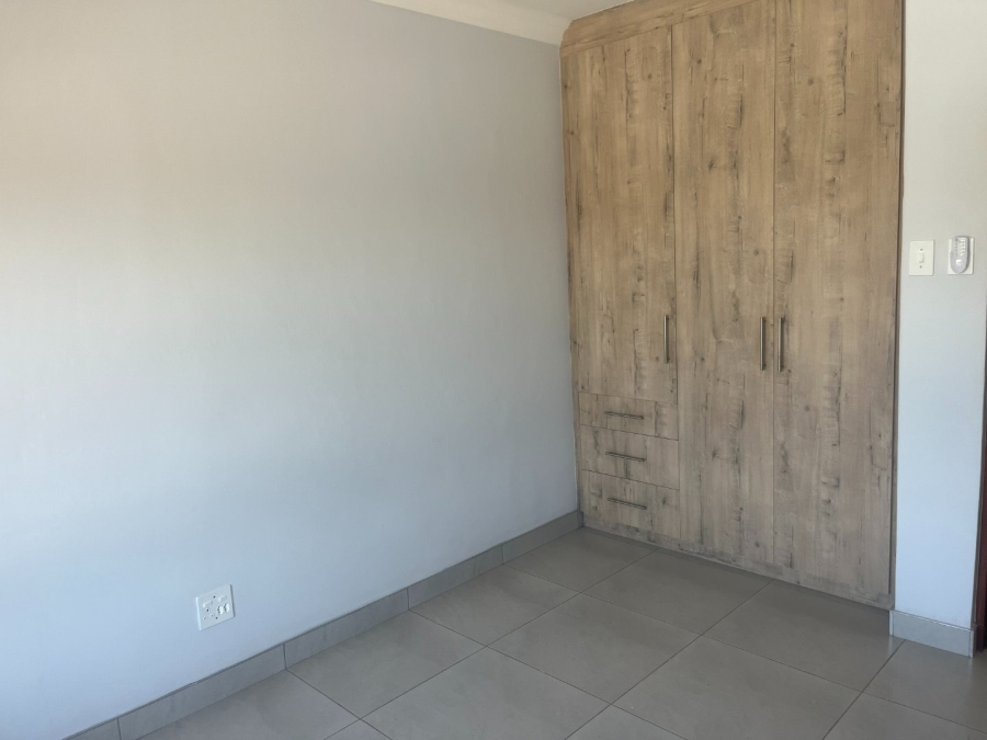 2 Bedroom Property for Sale in Fauna Park Limpopo