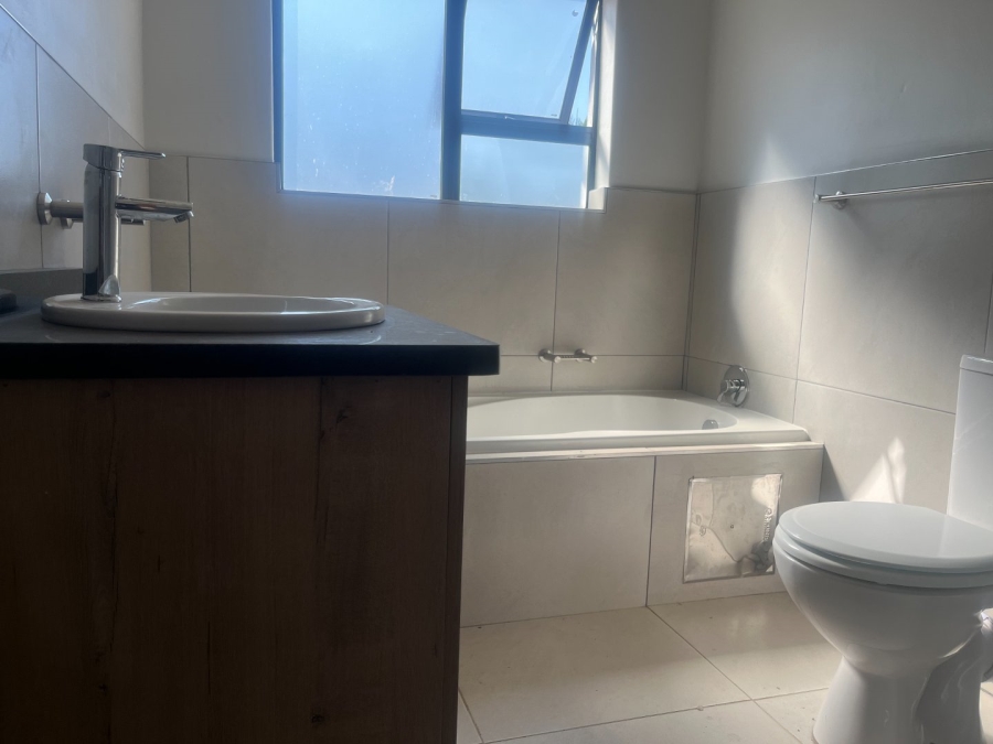 2 Bedroom Property for Sale in Fauna Park Limpopo