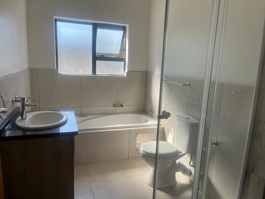 2 Bedroom Property for Sale in Fauna Park Limpopo