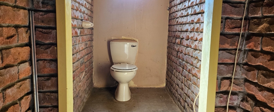 Commercial Property for Sale in Kalkfontein A H Limpopo
