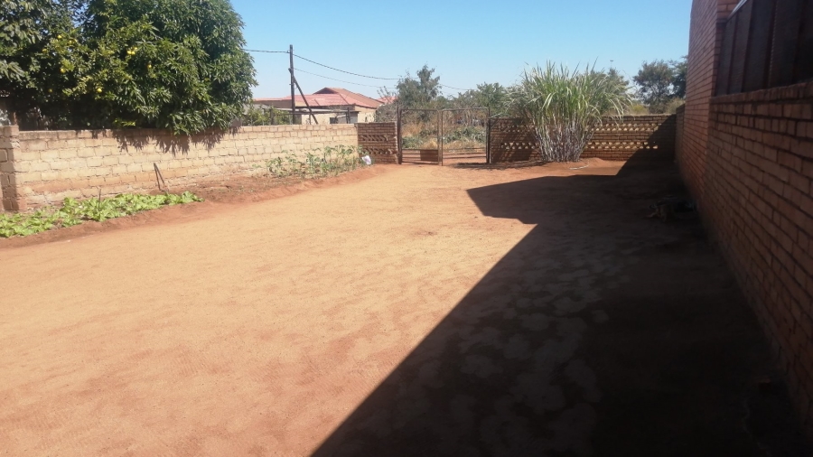 Commercial Property for Sale in Lebowakgomo Zone S Limpopo