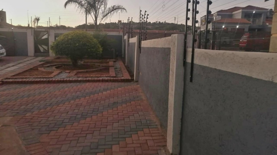 4 Bedroom Property for Sale in Serala View Limpopo