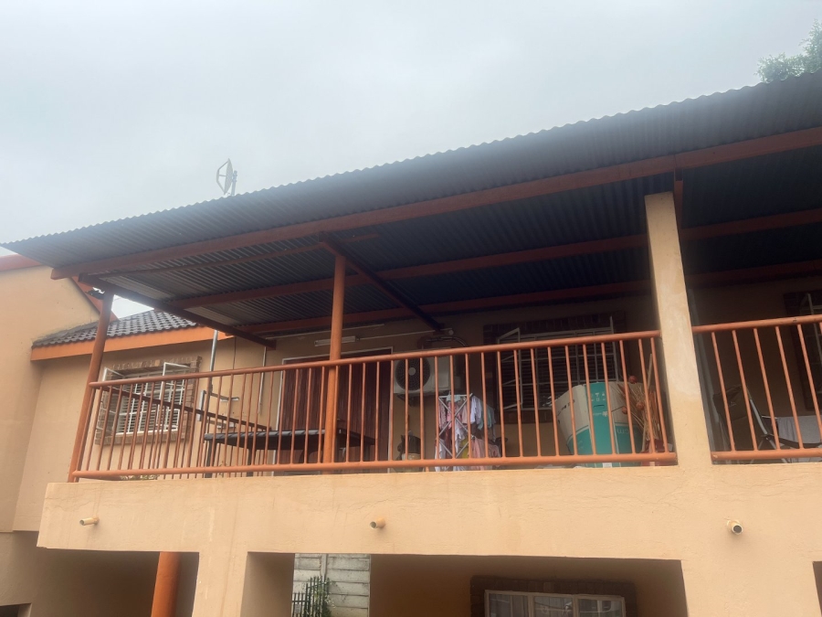 2 Bedroom Property for Sale in Aquapark Limpopo