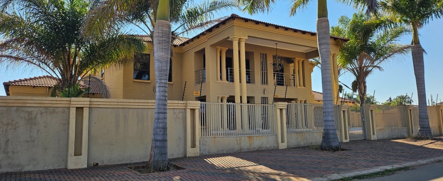 6 Bedroom Property for Sale in Serala View Limpopo
