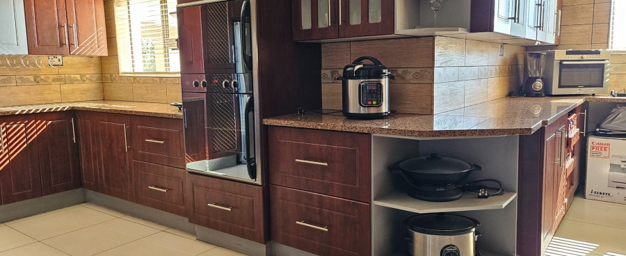 6 Bedroom Property for Sale in Serala View Limpopo