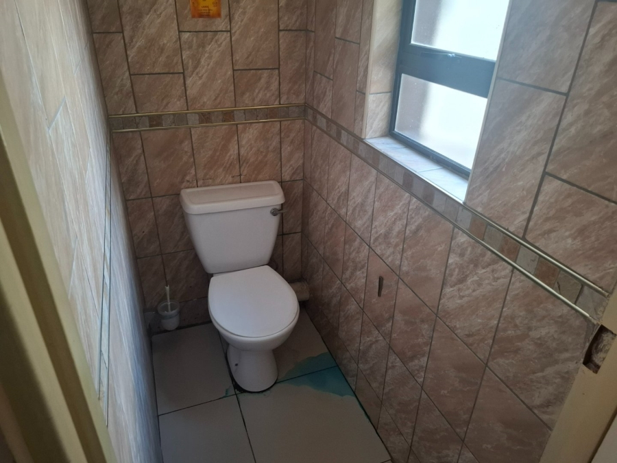 To Let Commercial Property for Rent in Polokwane Central Limpopo