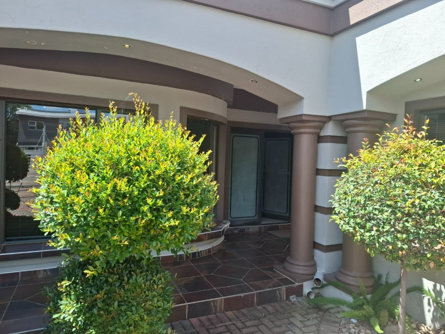 To Let Commercial Property for Rent in Polokwane Central Limpopo