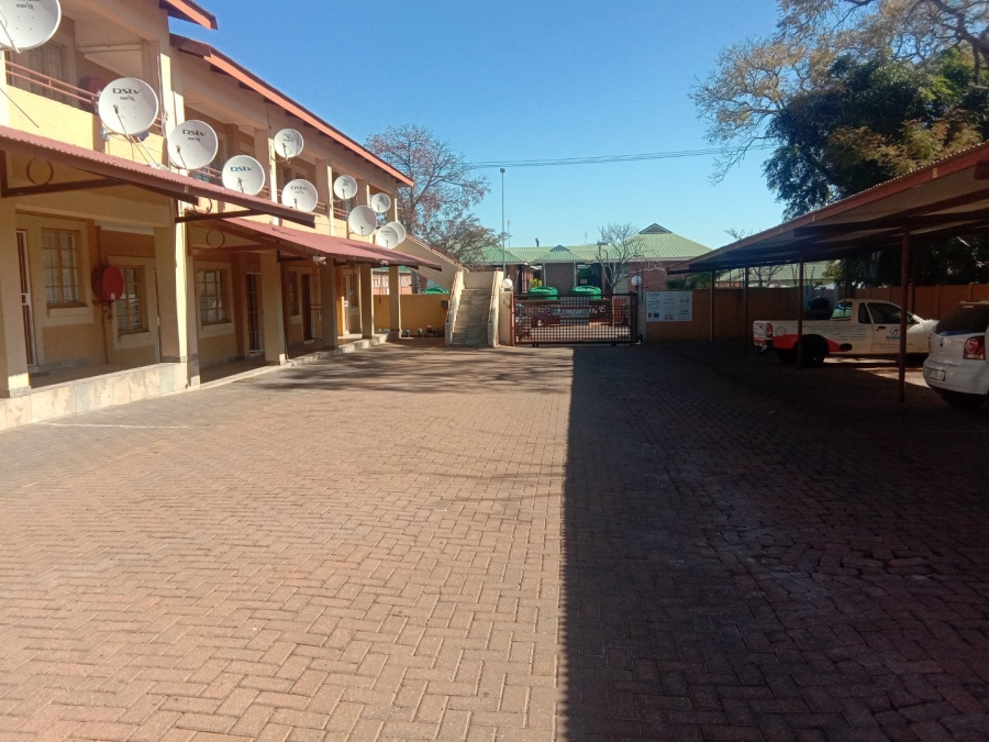 2 Bedroom Property for Sale in Polokwane Central Limpopo