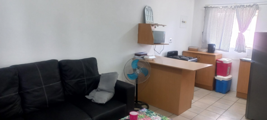 2 Bedroom Property for Sale in Annadale Limpopo