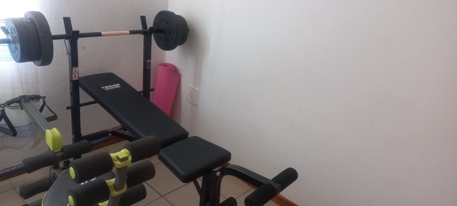 2 Bedroom Property for Sale in Annadale Limpopo