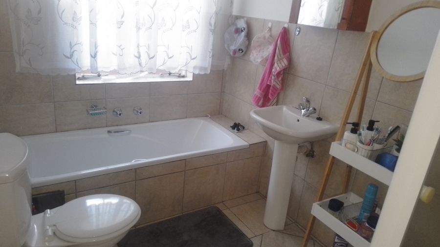 2 Bedroom Property for Sale in North View Estate Limpopo