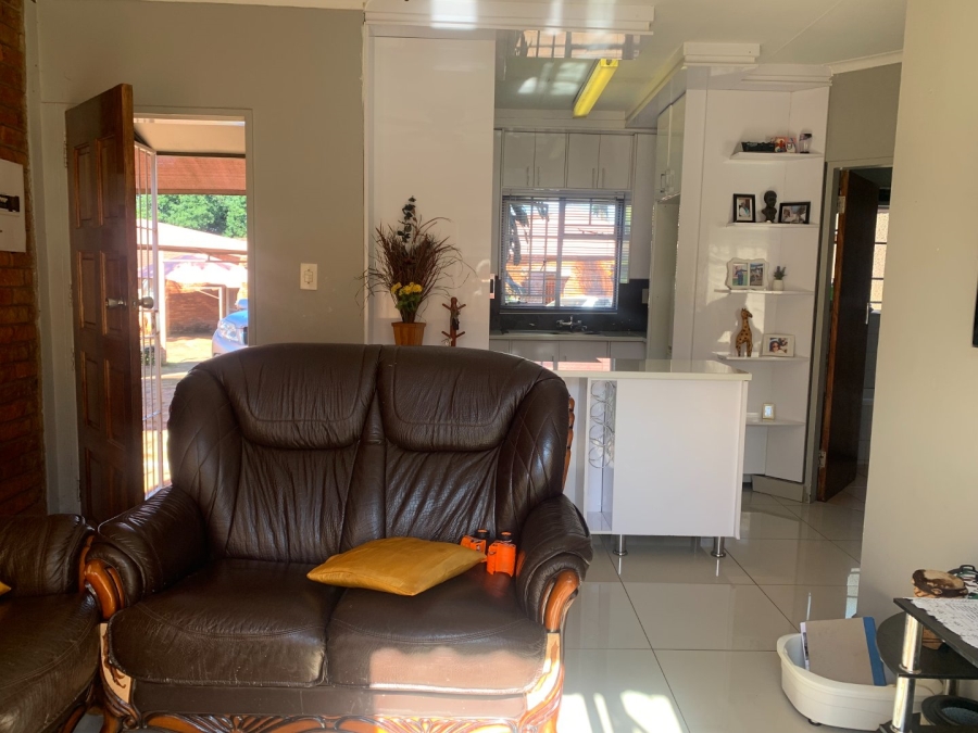 1 Bedroom Property for Sale in Aquapark Limpopo