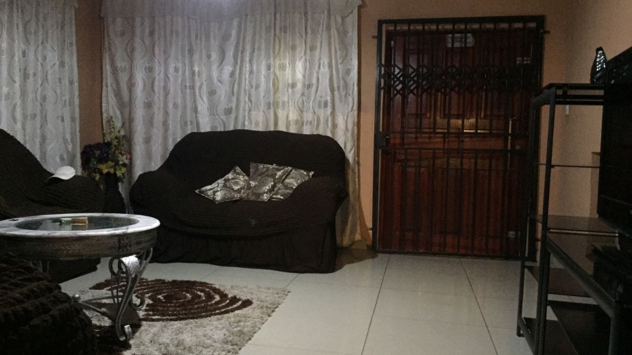 3 Bedroom Property for Sale in Mahlasedi Park Limpopo