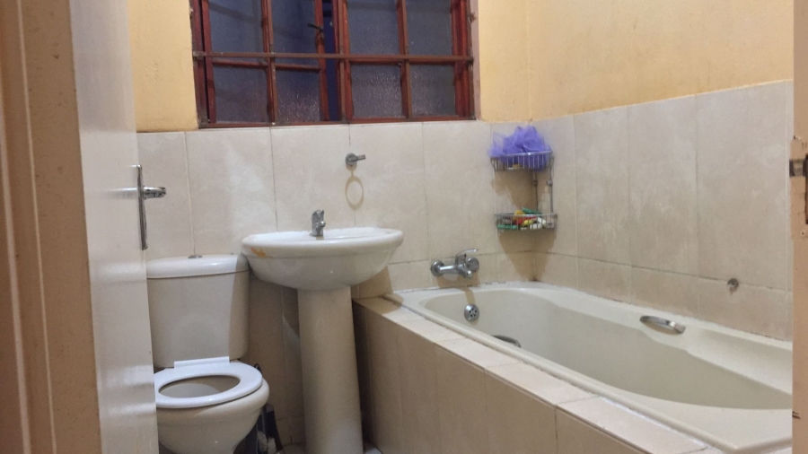 3 Bedroom Property for Sale in Mahlasedi Park Limpopo