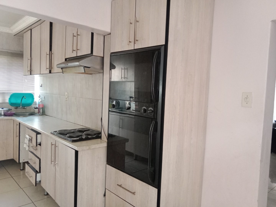 5 Bedroom Property for Sale in Polokwane Ext 78 Limpopo