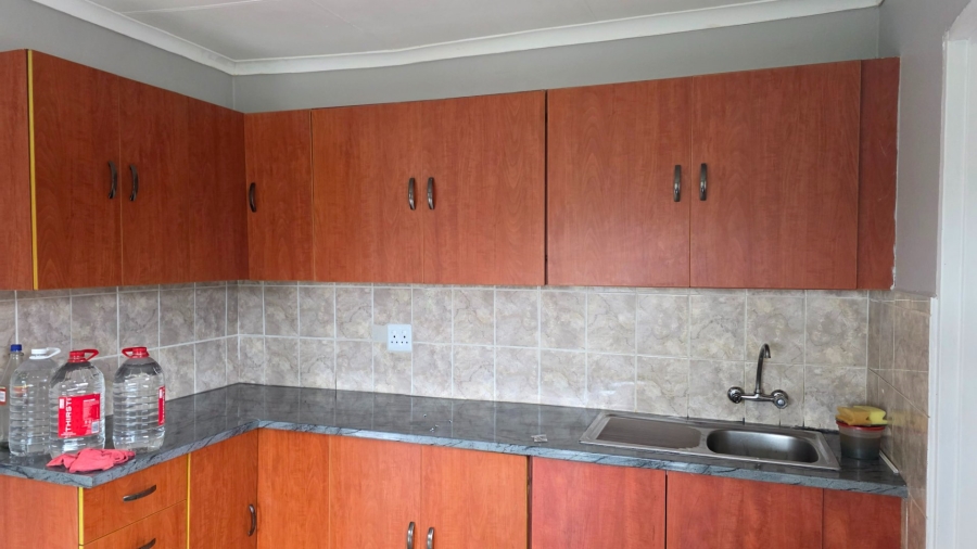 3 Bedroom Property for Sale in Tzangeni Limpopo