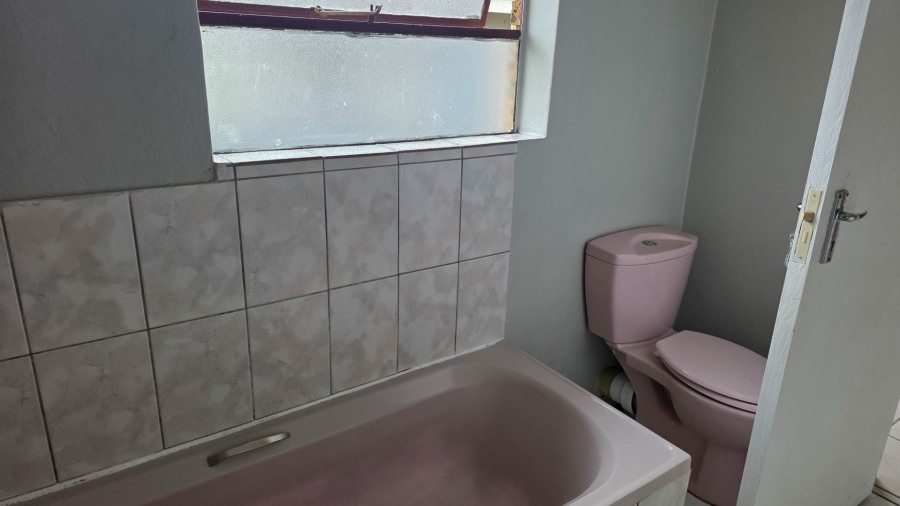 3 Bedroom Property for Sale in Tzangeni Limpopo