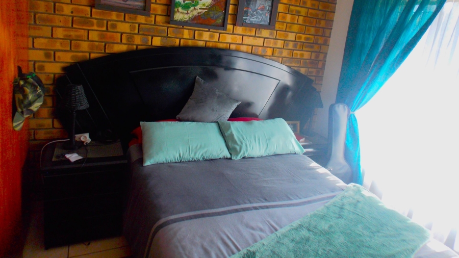 2 Bedroom Property for Sale in Annadale Limpopo