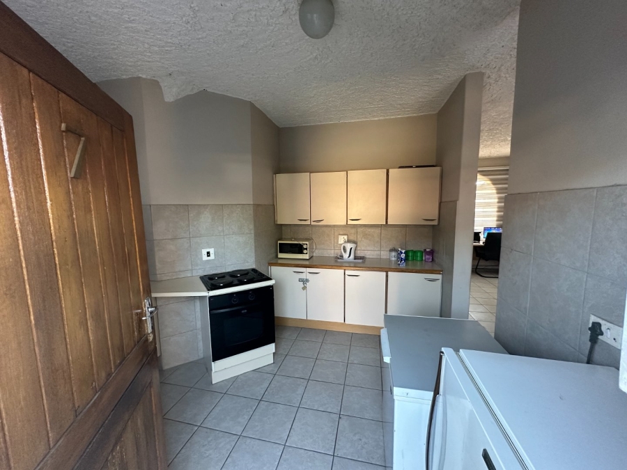 2 Bedroom Property for Sale in Polokwane Central Limpopo