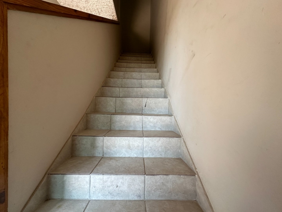 2 Bedroom Property for Sale in Polokwane Central Limpopo