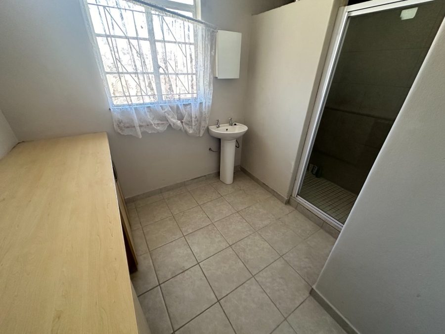 2 Bedroom Property for Sale in Polokwane Central Limpopo