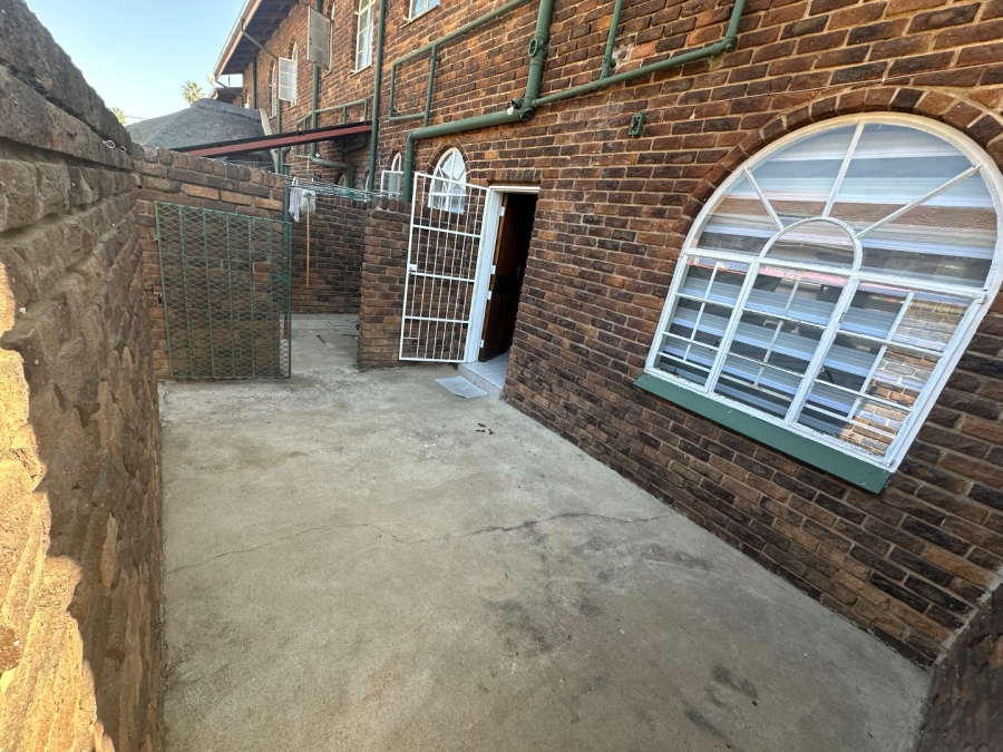 2 Bedroom Property for Sale in Polokwane Central Limpopo