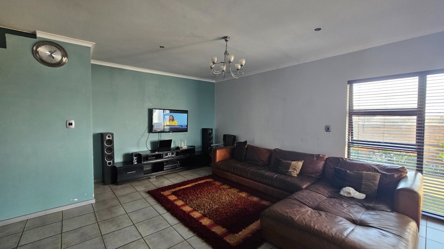 3 Bedroom Property for Sale in Sterpark Limpopo