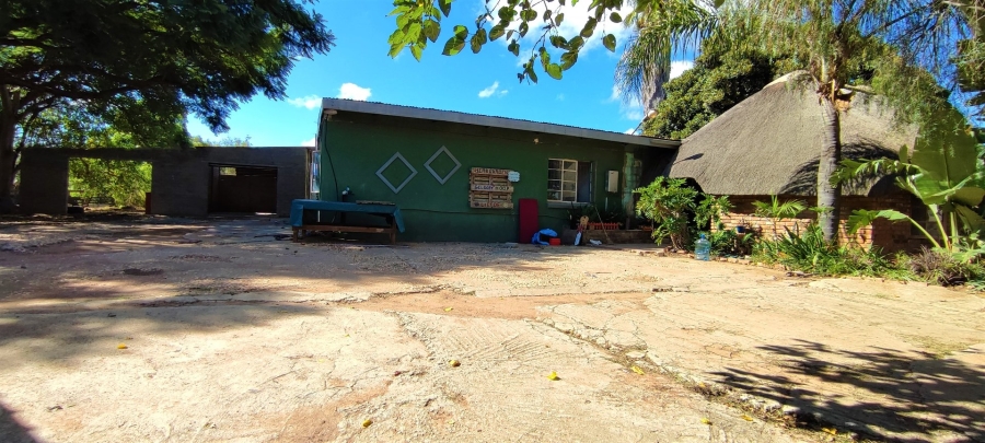 Commercial Property for Sale in Tweefontein A H Limpopo