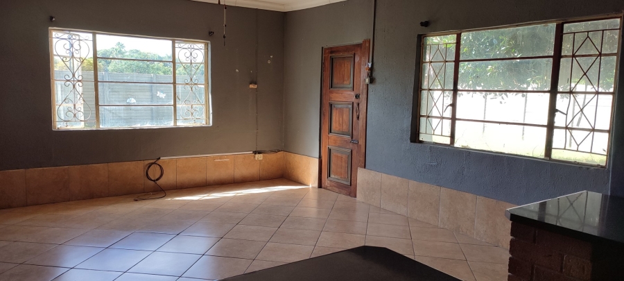 Commercial Property for Sale in Tweefontein A H Limpopo
