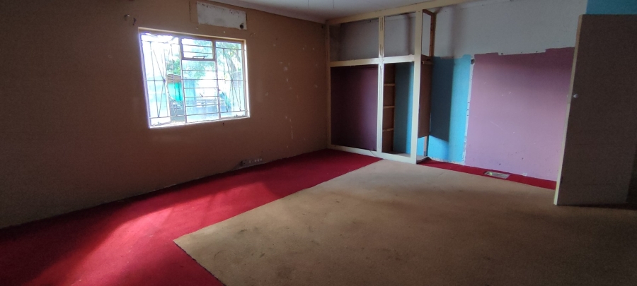Commercial Property for Sale in Tweefontein A H Limpopo