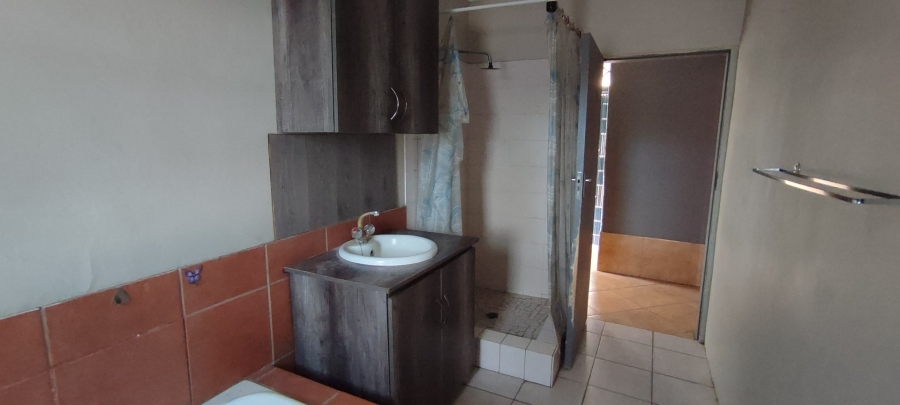 Commercial Property for Sale in Tweefontein A H Limpopo