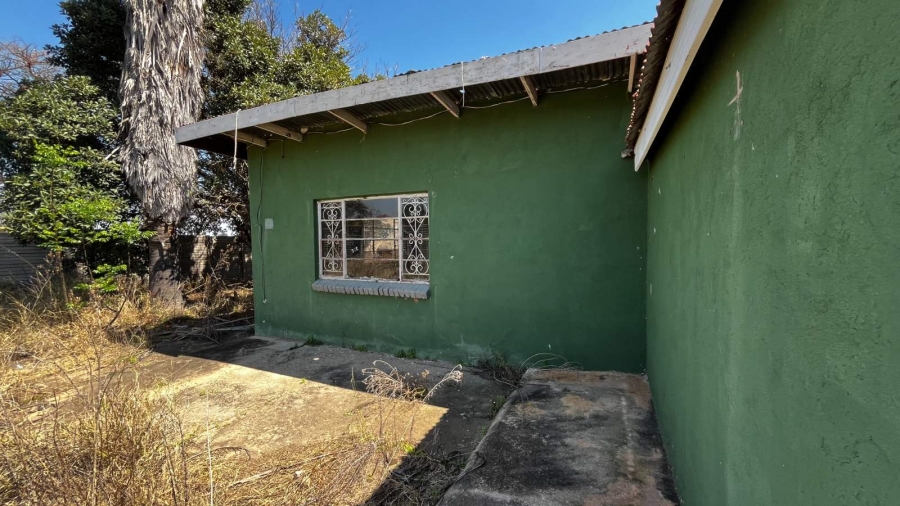 Commercial Property for Sale in Tweefontein A H Limpopo
