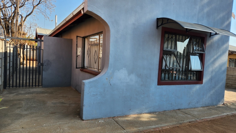 3 Bedroom Property for Sale in Westenburg Limpopo