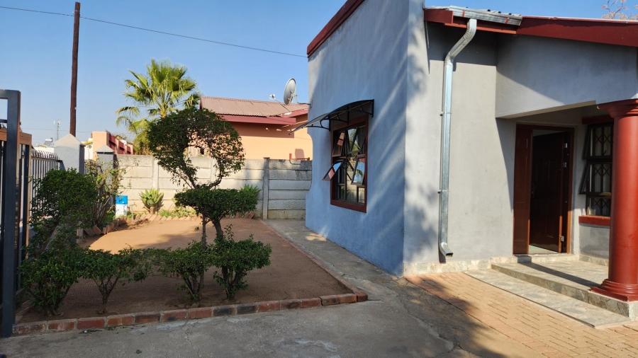 3 Bedroom Property for Sale in Westenburg Limpopo