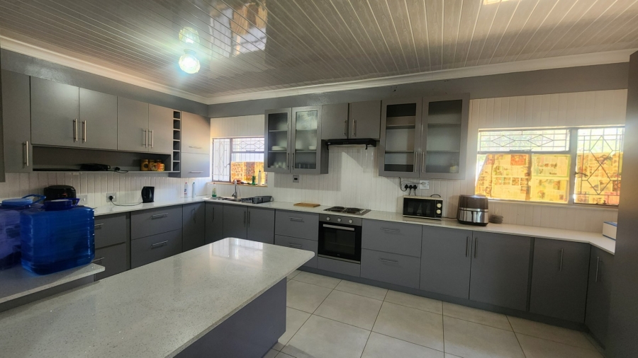 4 Bedroom Property for Sale in Eduan Park Limpopo