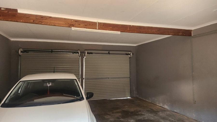 4 Bedroom Property for Sale in Eduan Park Limpopo