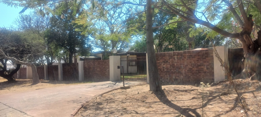4 Bedroom Property for Sale in Eduan Park Limpopo