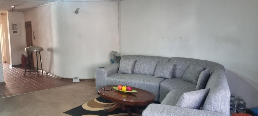 1 Bedroom Property for Sale in Polokwane Central Limpopo