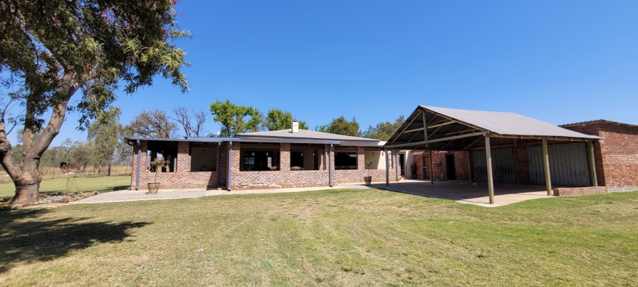 Commercial Property for Sale in Alma Limpopo