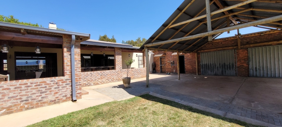 Commercial Property for Sale in Alma Limpopo