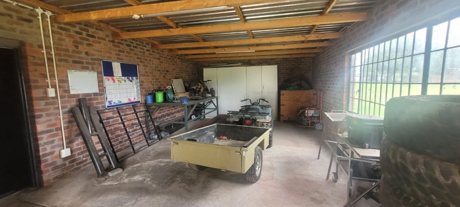 Commercial Property for Sale in Alma Limpopo