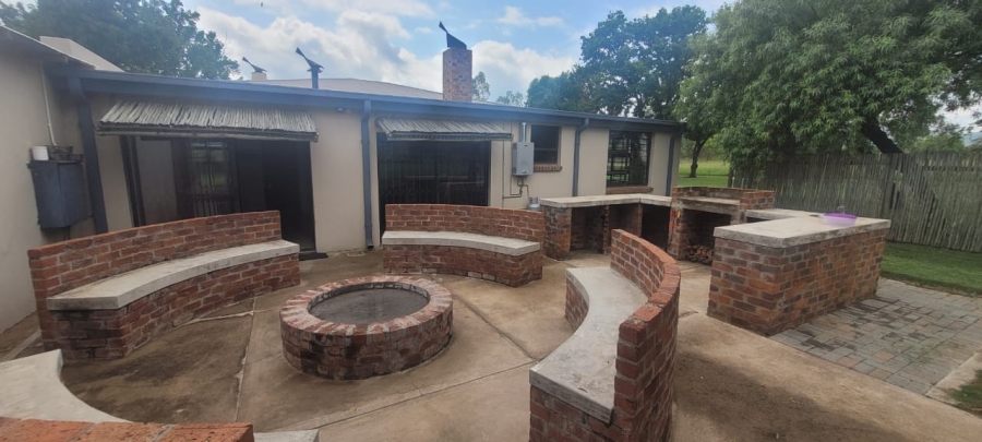 Commercial Property for Sale in Alma Limpopo