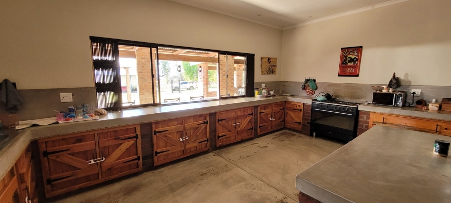 Commercial Property for Sale in Alma Limpopo