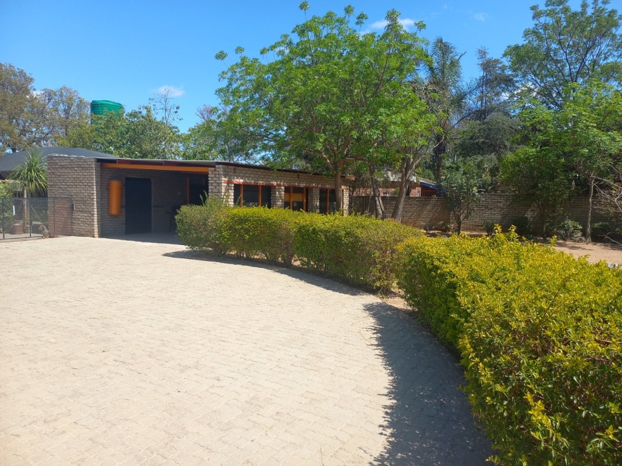 5 Bedroom Property for Sale in Ivydale A H Limpopo