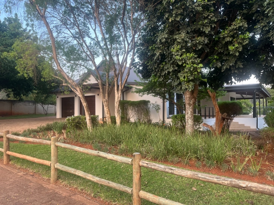 4 Bedroom Property for Sale in Doornhoek Equestrian Estate Limpopo