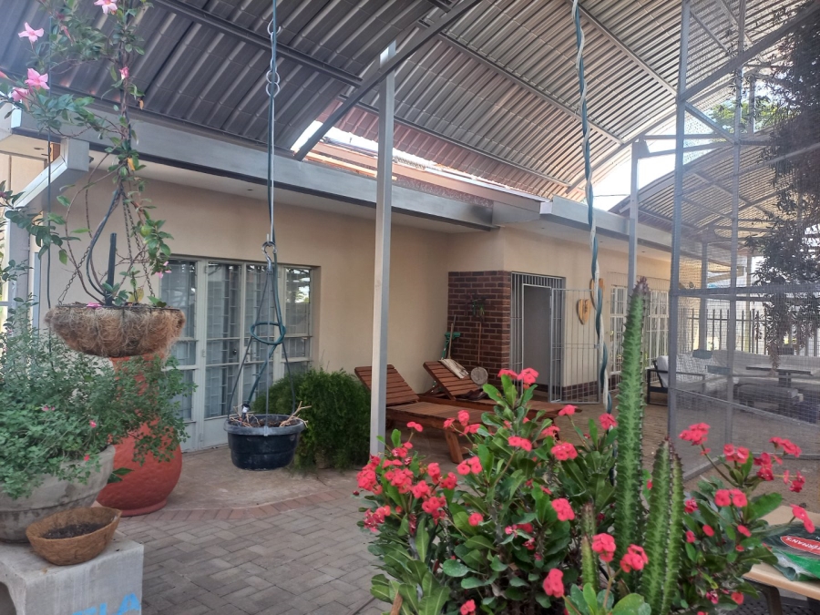 6 Bedroom Property for Sale in Polokwane Central Limpopo