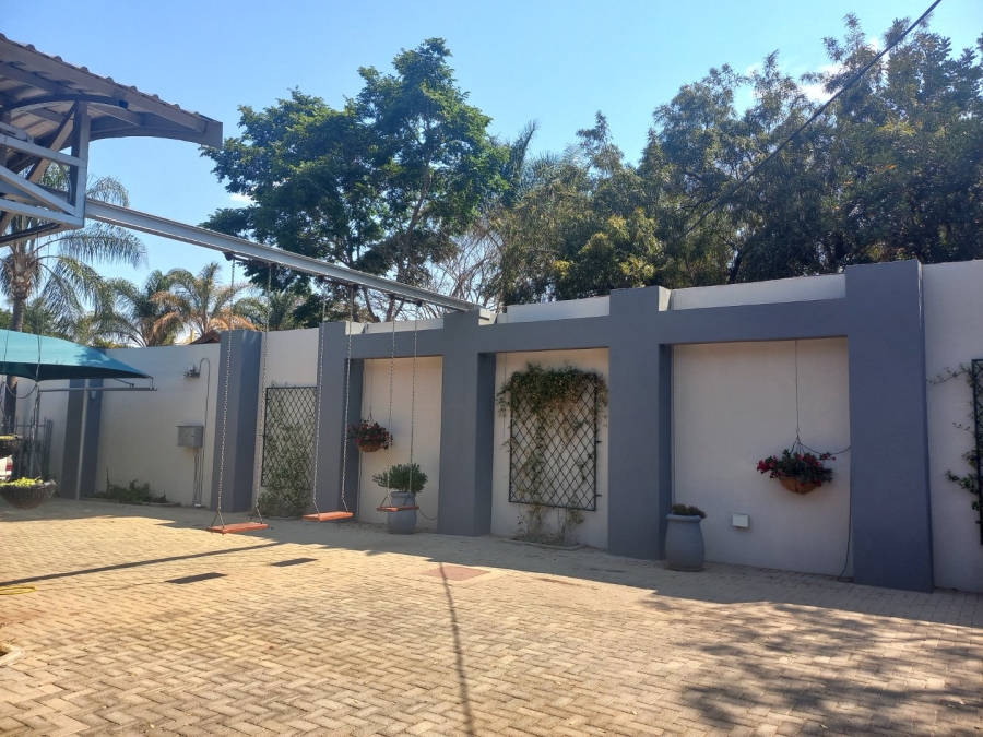 6 Bedroom Property for Sale in Polokwane Central Limpopo