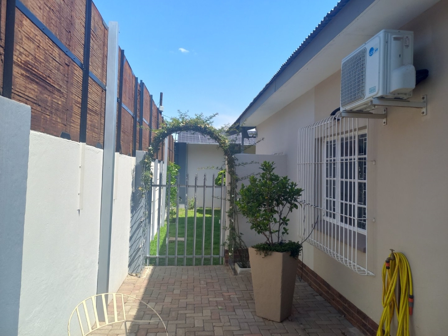 6 Bedroom Property for Sale in Polokwane Central Limpopo