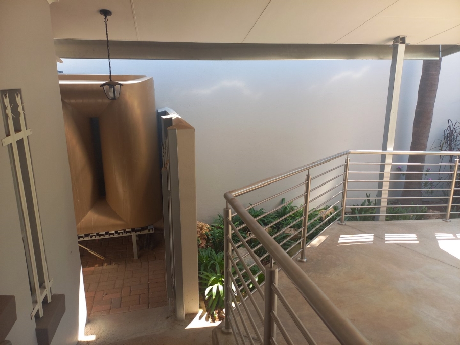 6 Bedroom Property for Sale in Polokwane Central Limpopo